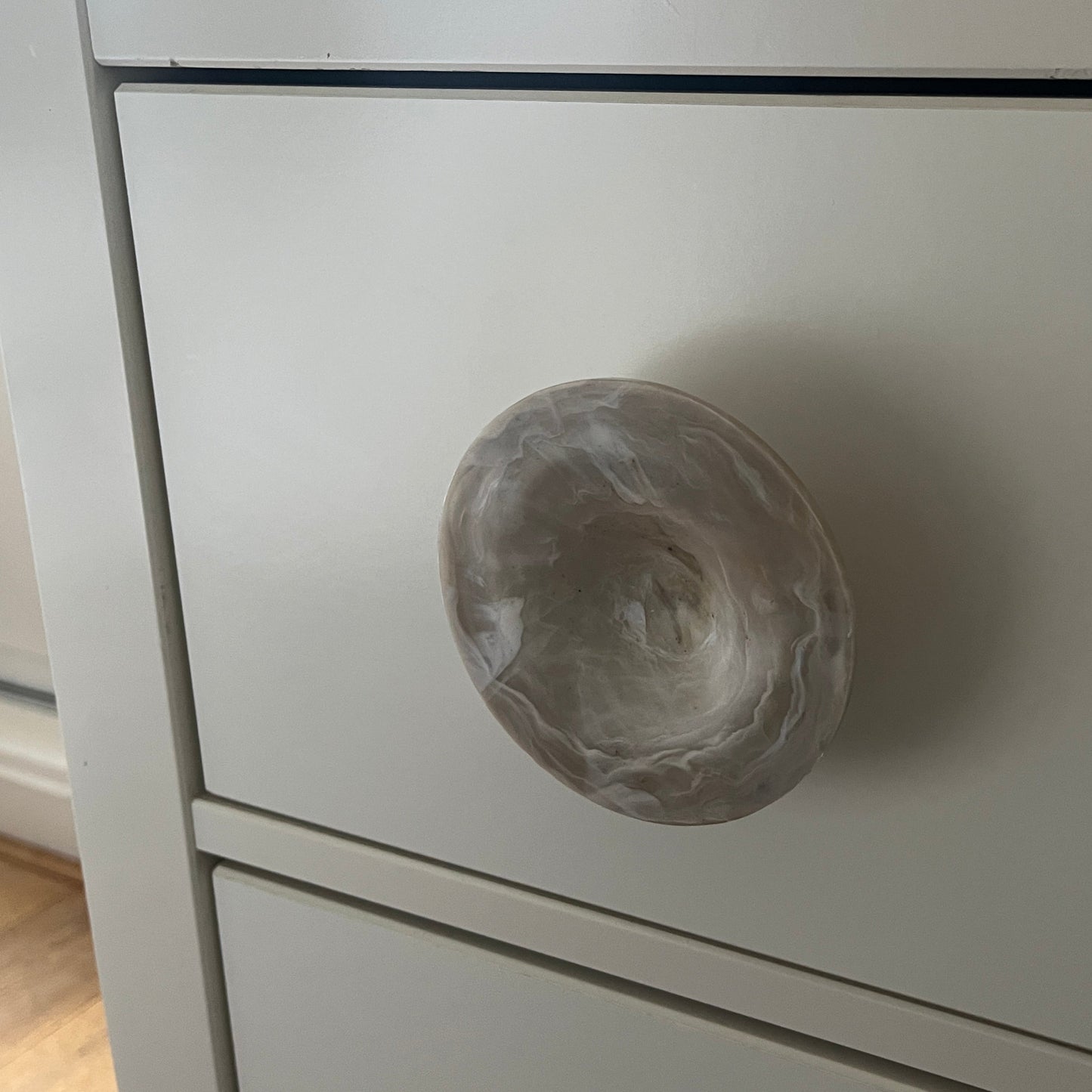Doorknob - Beige-White Marble